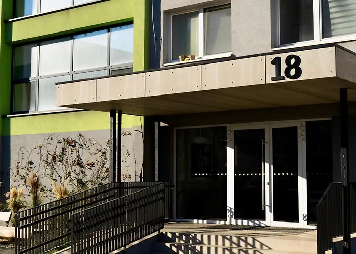 Krivoo Iii Апартаменты Кошице